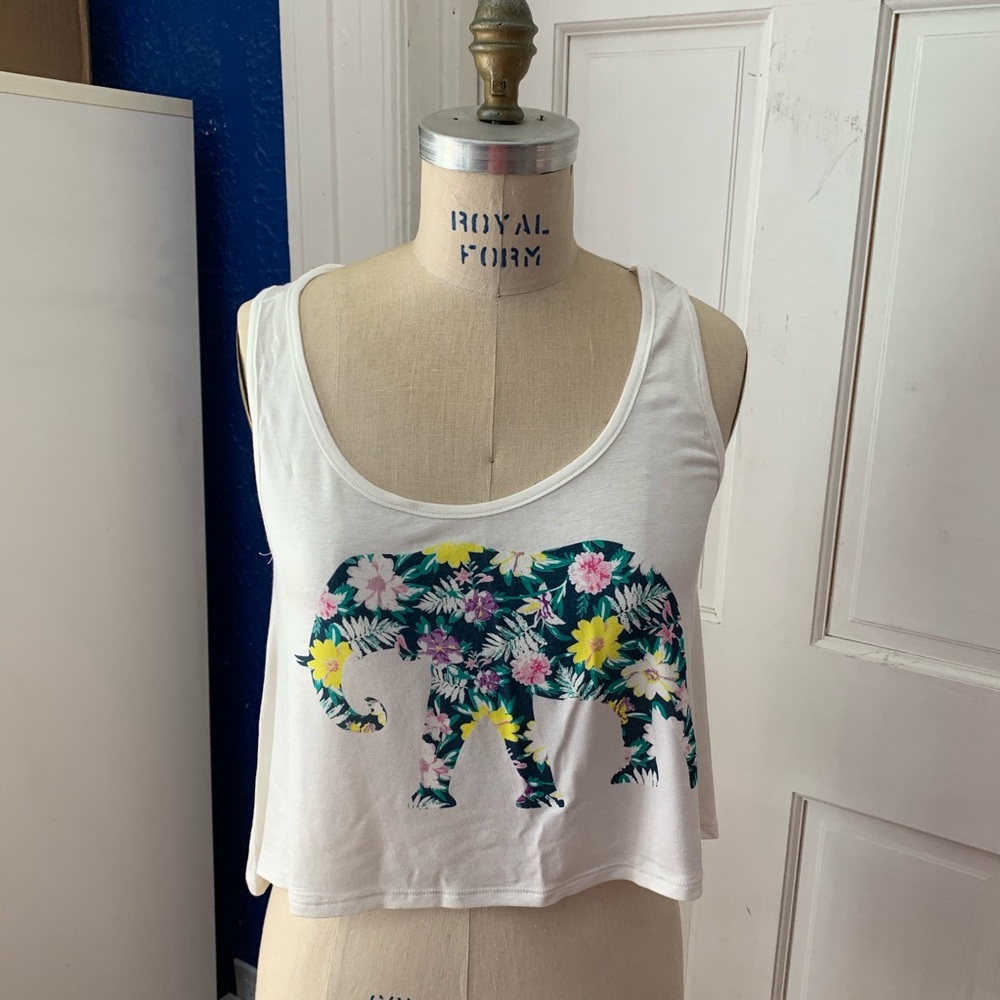 Touch me white floral elephant crop top